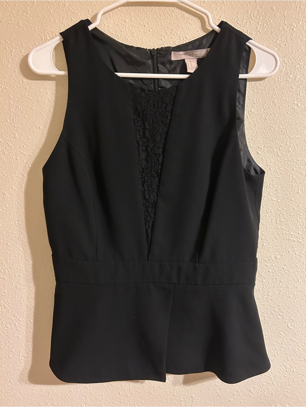 Forever 21 Black Lace Inset Sleeveless Peplum Top Blouse Size M